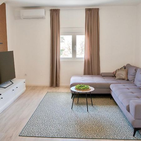 Ivano & Franko Apartments Kruševo 外观 照片